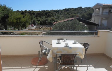 Tisno House TP60