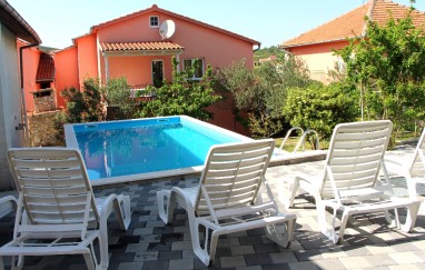 Villa in Tisno with Pool (16+8) TP211