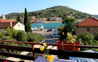 House in Tisno Near the Center TP155