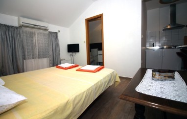 Tisno House TP20