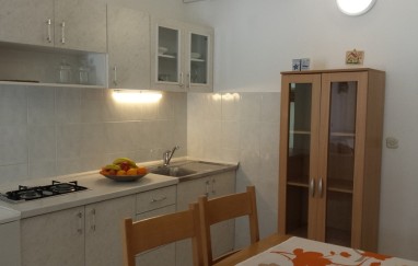 Tisno House TP82