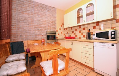 House in Tisno Near the Festival TP181