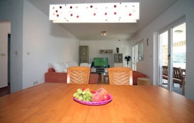 Tisno Seaview House TP159