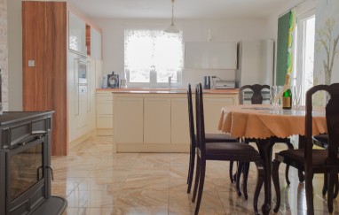 House in Tisno Near the Site TP180