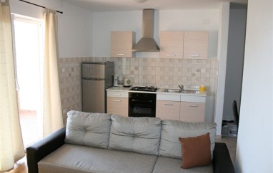 House Near the Festival site in Tisno TP26