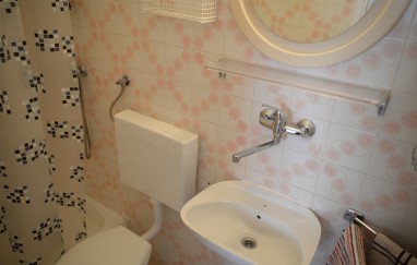 Seafront house in Tisno  TP97