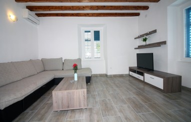 Villa in Tisno (10+4) TP210