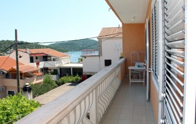 House in Tisno Near the Center TP31