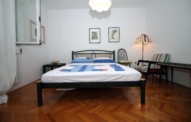 House with Outdoor Pool in Tisno TP45