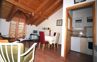 House in Tisno Near the Center TP142