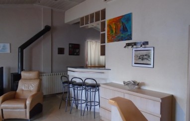 House in Tisno with Five Apartments TP42