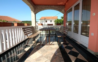 Villa in Tisno with Pool (16+8) TP211