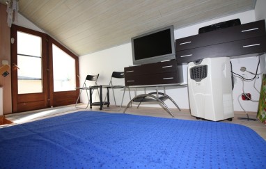 House in the Center of Tisno TP133