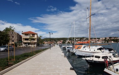 House in the center of Tisno TP135