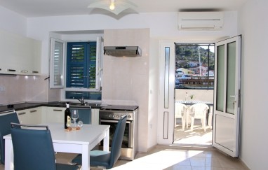 Villa in Tisno (10+4) TP210