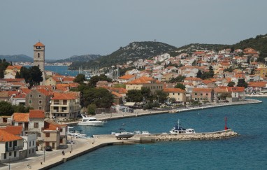 House in the center of Tisno TP135