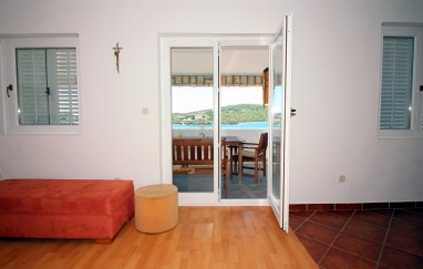 Tisno Seaview House TP159