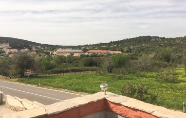 Guest House in Tisno Near the Festival (8+2)