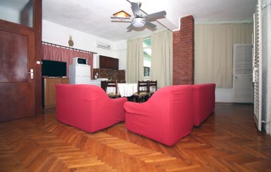 House in the center of Tisno TP73