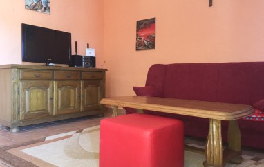 Guest House in Tisno Near the Festival (8+2)