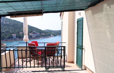 Tisno House Near the Bridge TP144