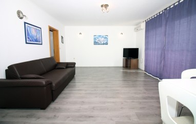 Tisno House TP20