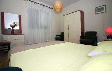 House in Tisno Near the Center TP142