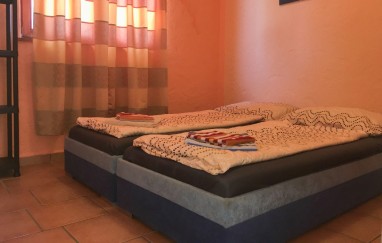 Guest House in Tisno Near the Festival (8+2)