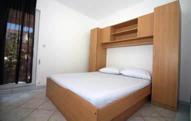 Villa in Tisno with Pool (16+8) TP211