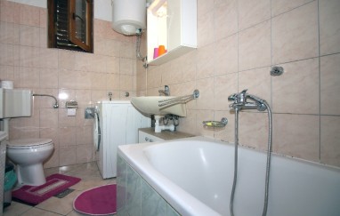 House in Tisno Near the Center TP142