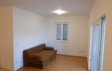 House in Tisno Near the Festival Site TP172