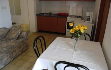 Tisno House TP56