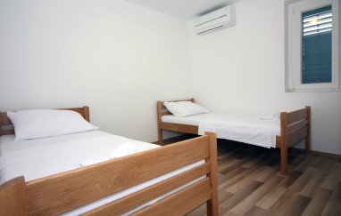 Villa in Tisno (10+4) TP210