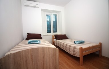 Villa in Tisno (10+4) TP210