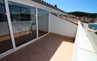 Seafront House in Tisno TP121