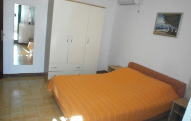 Tisno House TP77
