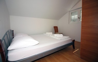Tisno Seaview House TP159
