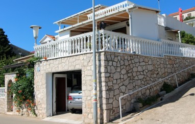 House by the Sea in Tisno TP153