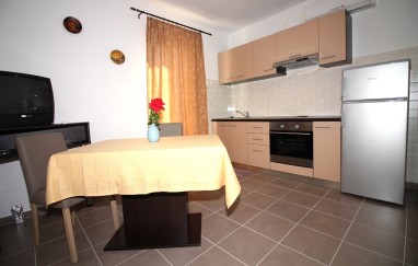 House in Tisno Near the Festival Site TP167