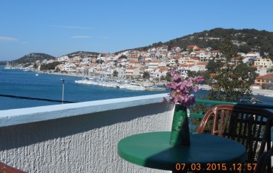 Seafront House in Tisno TP0