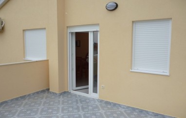 Tisno House TP64