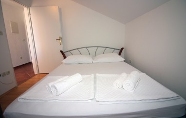 Tisno Seaview House TP159