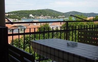 House in Tisno Near the Center  TP10