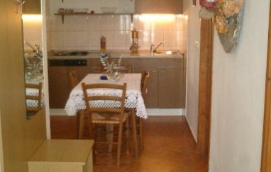 Tisno House TP82