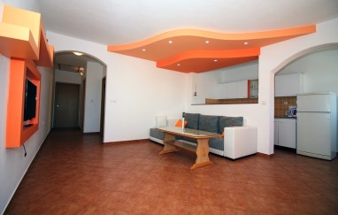 Villa in Tisno with Pool (16+8) TP211
