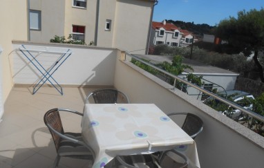 Tisno House TP60