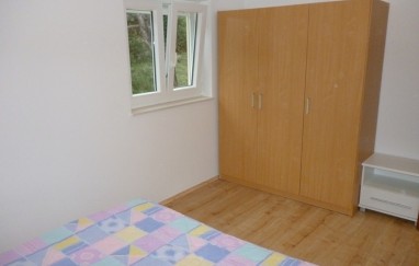 Tisno House TP64