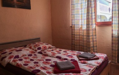 Guest House in Tisno Near the Festival (8+2)
