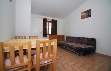 House in Tisno Near the Festival TP181