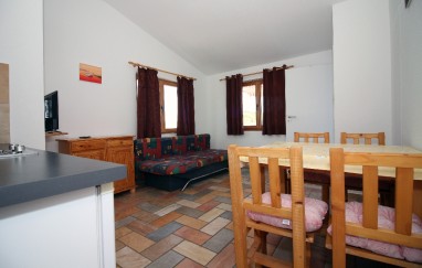 House in Tisno Near the Festival TP181